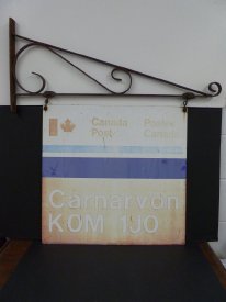 Sign, Trade